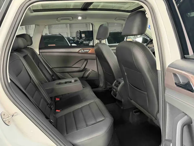 Volkswagen Tharu — Фото автомобиля 16