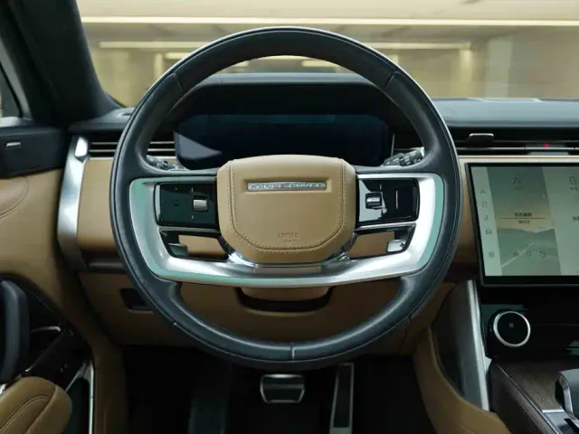 Land Rover Range Rover — Фото автомобиля 21