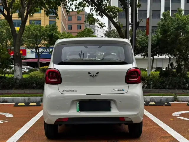 Wuling Hongguang Mini EV — Фото автомобиля 8