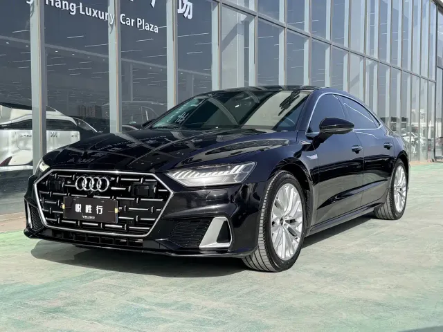 Фотография автомобиля — Audi A7L