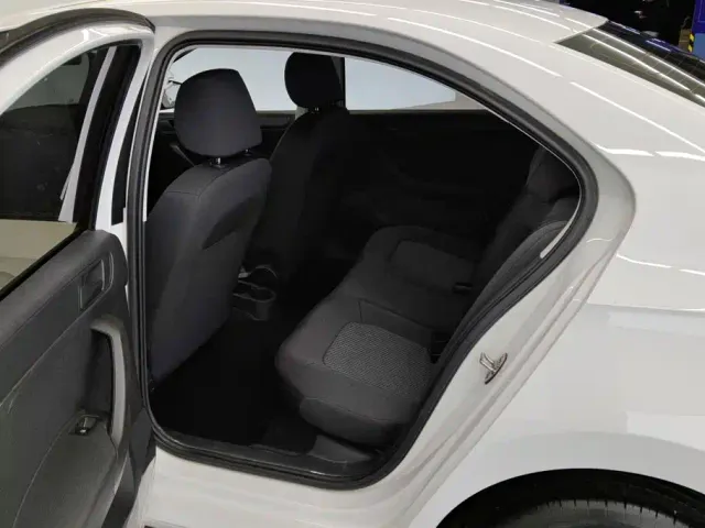 Volkswagen Santana — Фото автомобиля 11