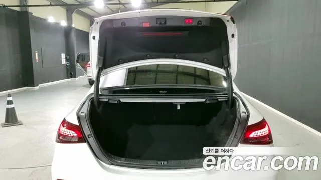 Mercedes-Benz E-Class W213 — Фото автомобиля 18