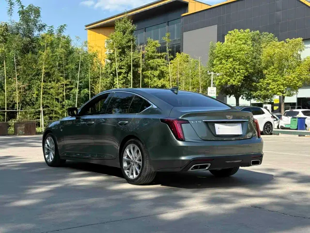 Cadillac CT5 — Фото автомобиля 11