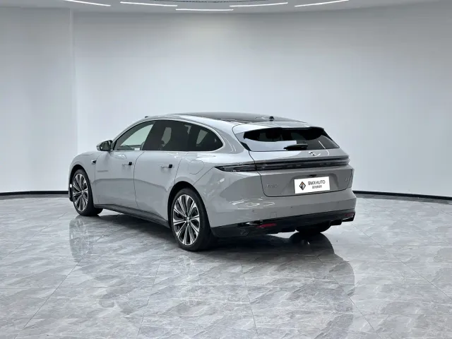 Nio ET5 Touring — Фото автомобиля 7