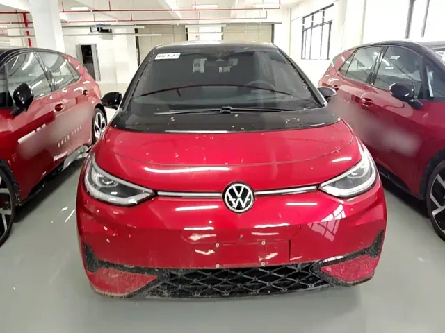 Volkswagen ID.3 — Фото автомобиля 2