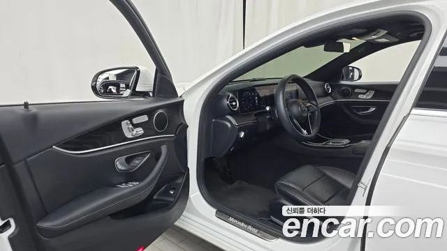 Mercedes-Benz E-Class W213 — Фото автомобиля 9