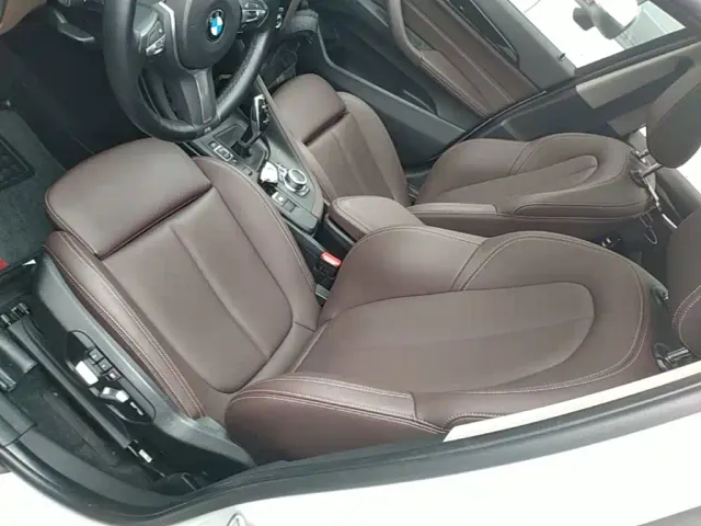 BMW X1 — Фото автомобиля 14