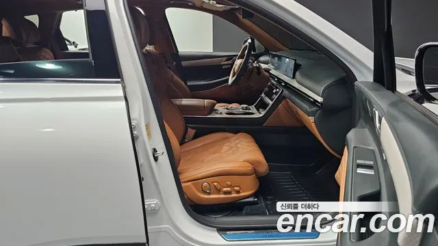 Genesis GV80 2.5T Бензин AWD — Фото автомобиля 24