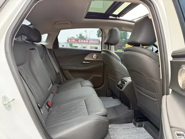 Chery Arrizo 8 — Фото автомобиля 7