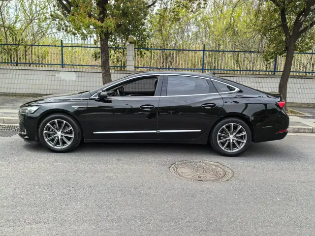 Buick LaCrosse — Фото автомобиля 4