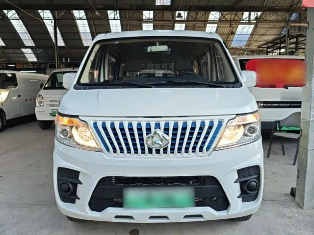 Changan Ruixing EM60 — Фото автомобиля 2