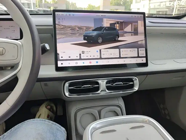 Leapmotor Leapmotor B10 2025 510 LiDAR Edition — Фото автомобиля 12