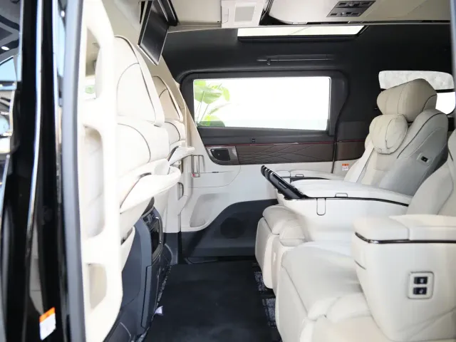 Toyota Vellfire — Фото автомобиля 23