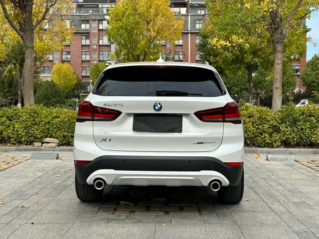 BMW X1 — Фото автомобиля 5