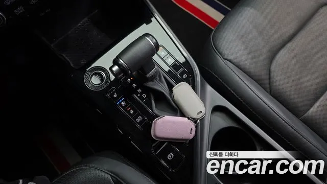 Kia Niro The All New Niro — Фото автомобиля 12