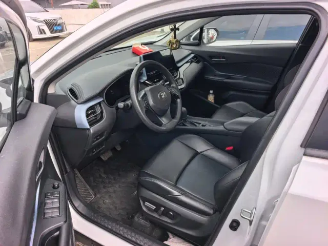 Toyota IZOA — Фото автомобиля 9