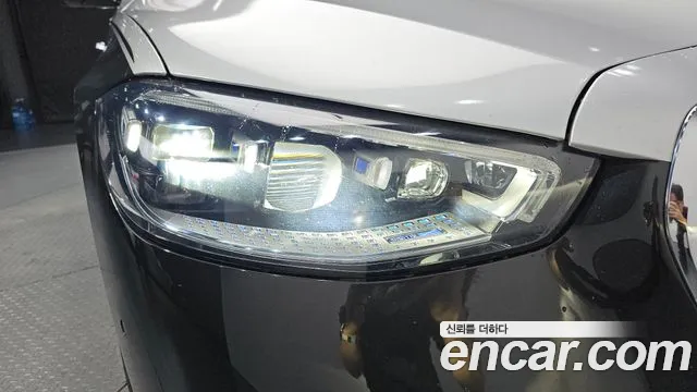 Mercedes-Benz S-Class — Фото автомобиля 14