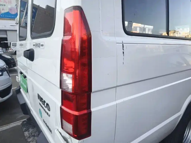 Iveco Daily — Фото автомобиля 20