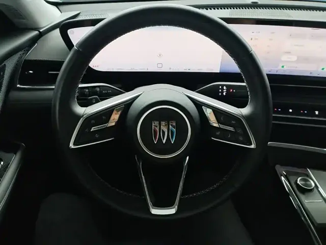 Buick E5 — Фото автомобиля 10
