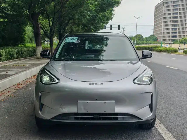 Geely Starry Wish — Фото автомобиля 2