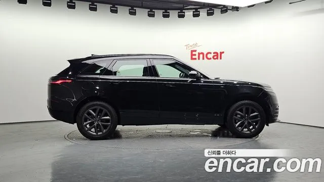 Land Rover Range Rover Velar Range Rover Velar 2.0 P250 Dynamic SE — Фото автомобиля 5