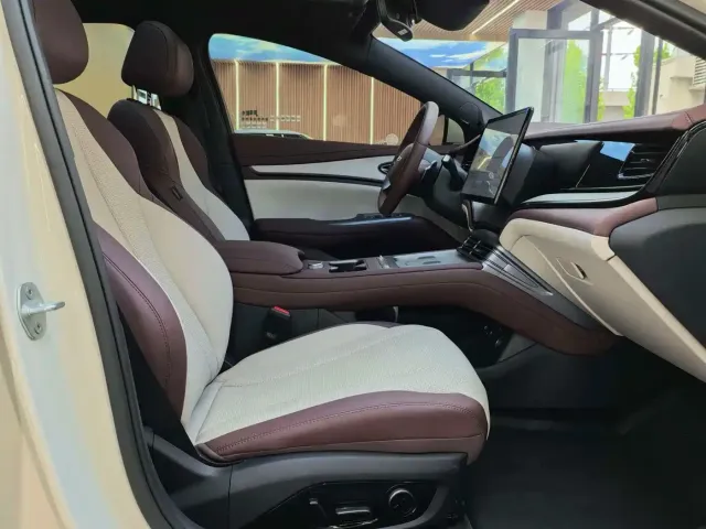 BYD Seal 07 DM-i 2026 DM-i 1.5T 230km Flagship — Фото автомобиля 4