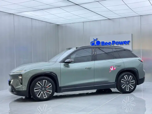 Nio ES7 — Фото автомобиля 8