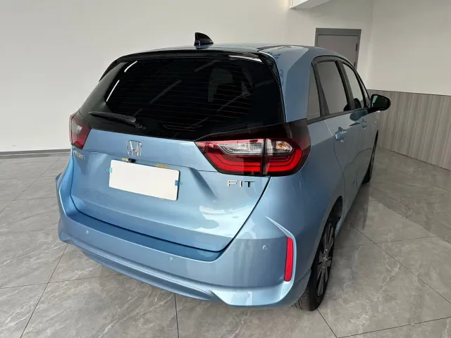 Honda Fit — Фото автомобиля 6