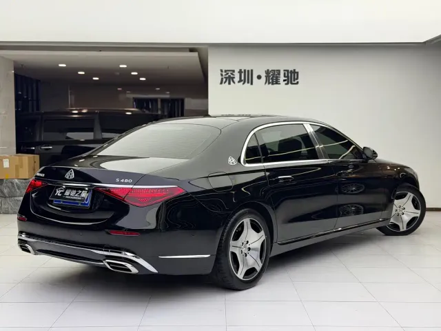 Mercedes-Benz Maybach S-Class — Фото автомобиля 11