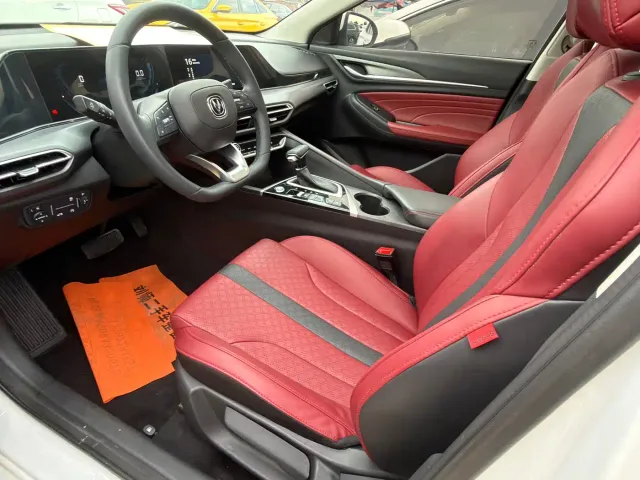 Changan Eado — Фото автомобиля 5