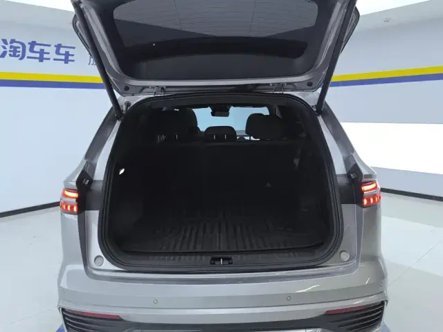 Geely Xingyue L — Фото автомобиля 4