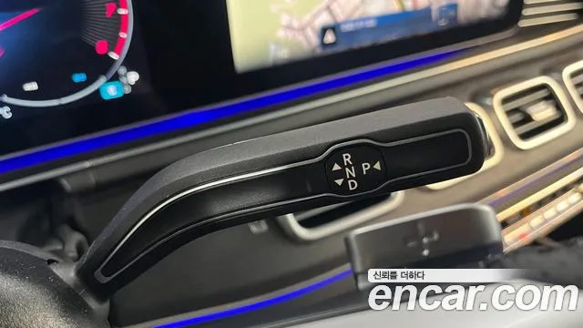 Mercedes-Benz GLS-Class — Фото автомобиля 9