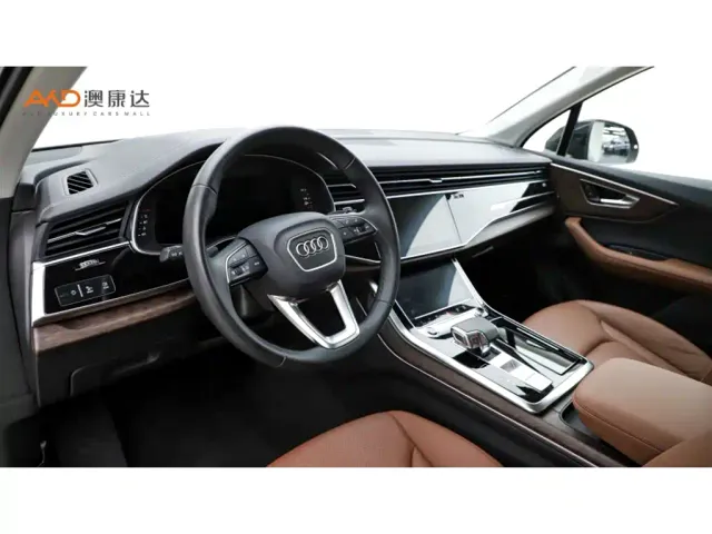 Audi Q7 — Фото автомобиля 6