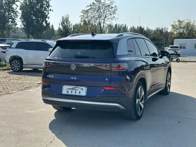 Volkswagen ID.6 X — Фото автомобиля 6
