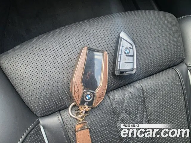 BMW 5-Series 5 серия (G30) 530i xDrive M Sport — Фото автомобиля 15