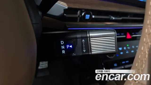 Hyundai Santa Fe MX5 — Фото автомобиля 12