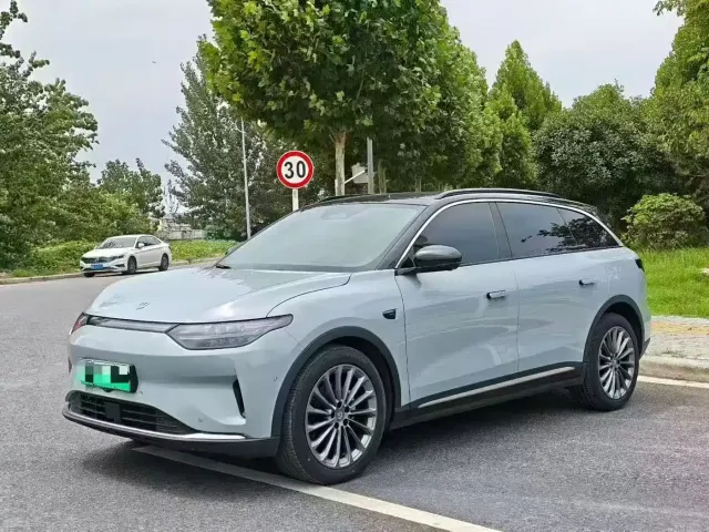 Фотография автомобиля — Leapmotor C11