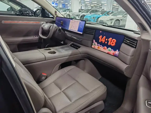 IM Motors LS6 — Фото автомобиля 6