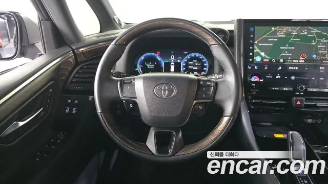 Toyota Alphard — Фото автомобиля 10