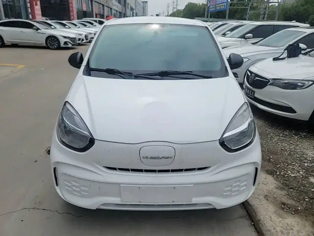 Roewe Clever — Фото автомобиля 2