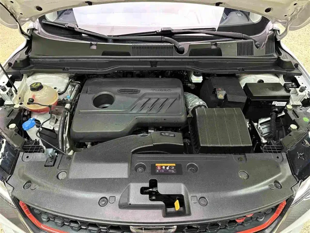 Geely Binyue — Фото автомобиля 8