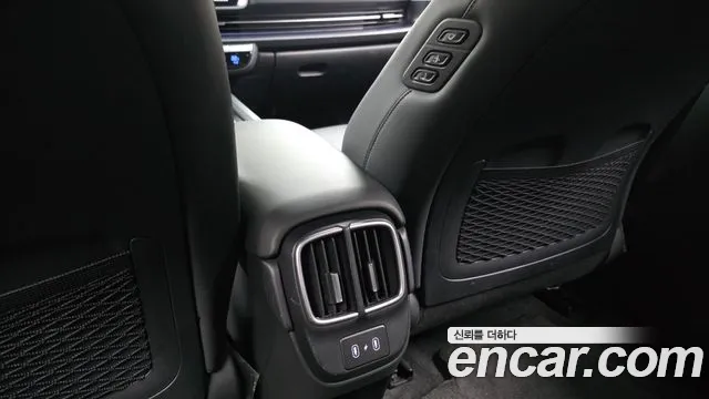 Hyundai Ioniq6 Long Range AWD — Фото автомобиля 30