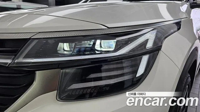 Kia Seltos Бензин 1.6 турбо 2WD — Фото автомобиля 21