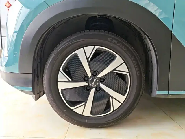 BYD Sealion 05 EV — Фото автомобиля 22