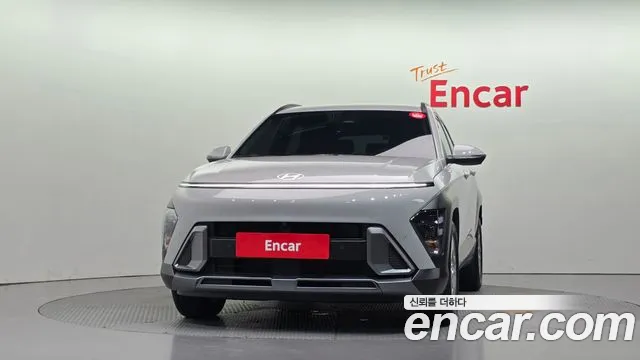 Hyundai Kona Kona (SX2) Бензин 2.0 2WD — Фото автомобиля 3