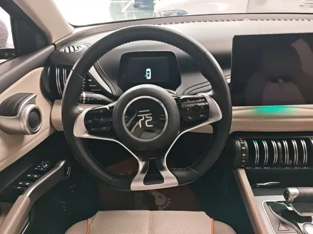 BYD Yuan PLUS — Фото автомобиля 10
