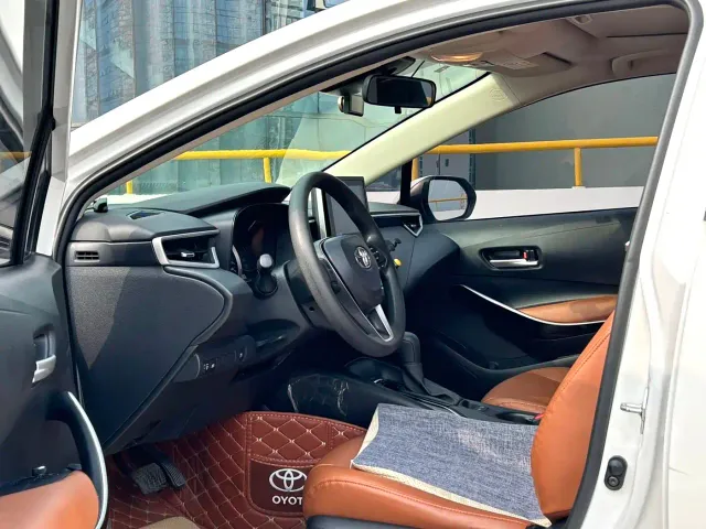 Toyota Corolla — Фото автомобиля 8