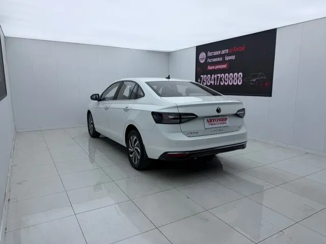 Volkswagen Lavida — Фото автомобиля 8