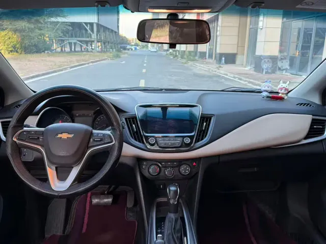 Chevrolet Monza — Фото автомобиля 8