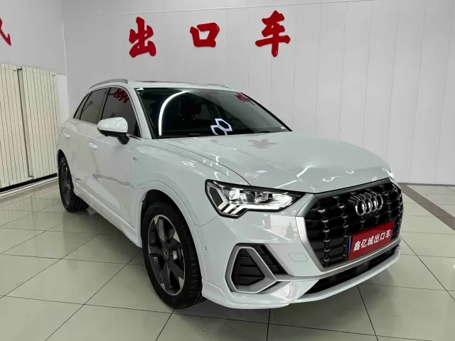 Audi Q3 — Фото автомобиля 3
